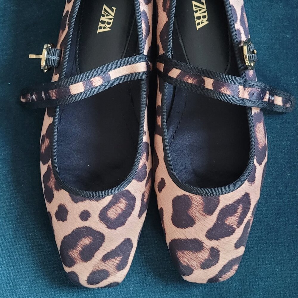New Zara leopard print ballet flats